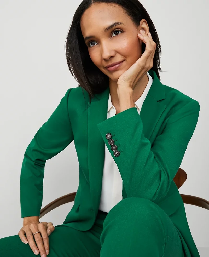 Ann Taylor The Notched One-Button Blazer in Textured Drape Size 6 Fresh Evergreen Women's