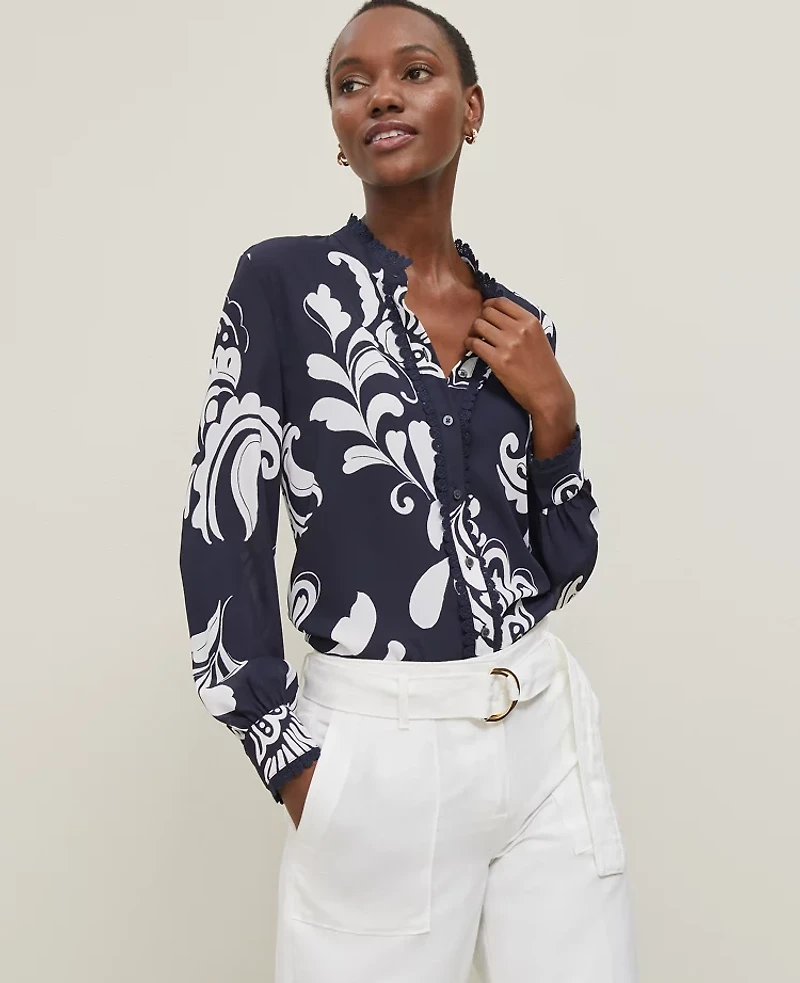 Ann Taylor Floral Scalloped Mixed Media Top Size Small Night Sky Women's