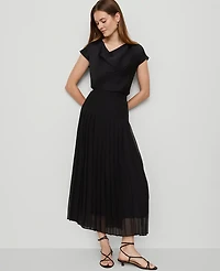 Ann Taylor Chiffon Pleated Maxi Skirt Black Women's