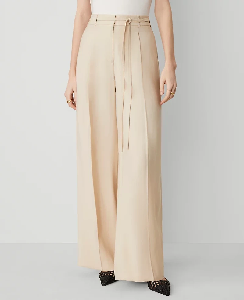 Ann Taylor The Belted Wide-Leg Pant in Twill Size 4 Sands Edge Women's