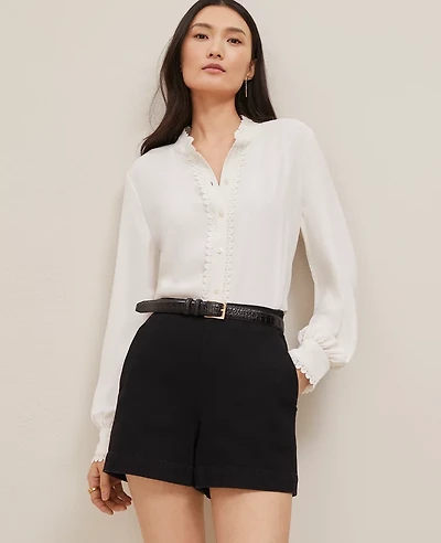 Ann Taylor Scalloped Mixed Media Top Size XL Winter White Women's