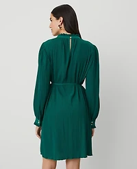 Ann Taylor Petite Plisse Belted Shift Dress Size XL Fresh Evergreen Women's