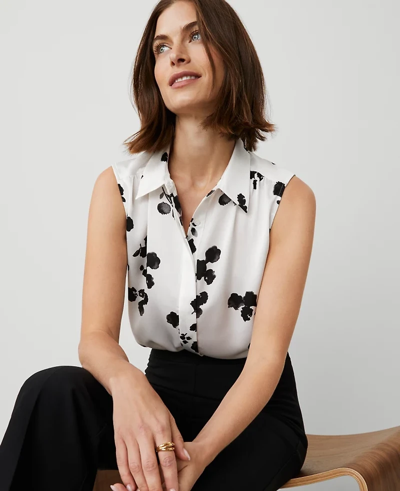 Ann Taylor Floral Satin Sleeveless Shirt Size Medium Winter White- Black Women's