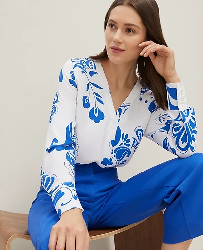Ann Taylor Petite Floral Mixed Media V-Neck Top Power Blue Women's