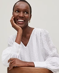 Ann Taylor Petite Embroidered V-Neck Popover Top Size Large White Women's
