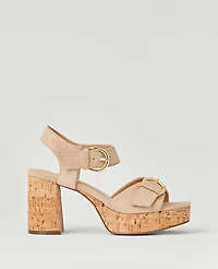 Ann Taylor Chunky Buckle Suede Platform Sandals Size 7 1/2 Light Sand Women's