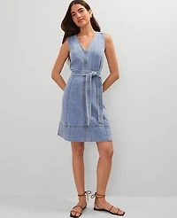 Ann Taylor Petite Weekend Collection Belted Flare Denim Dress Size 4 Light Indigo Wash Women's