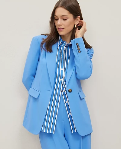 Ann Taylor Petite Fluid Crepe Fitted Long Blazer Women's