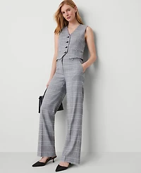 Ann Taylor The Petite Straight Pant Size 4 Black Women's