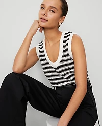 Ann Taylor Petite Weekend Collection Striped Open-Stitch Sweater Shell Top Size XL Black/White Combo Women's