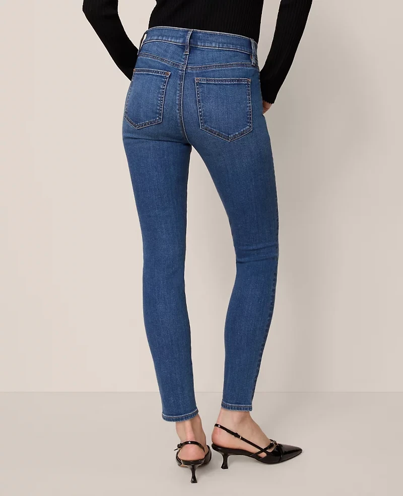 Ann Taylor Mid Rise Skinny Jeans Classic Wash Women's