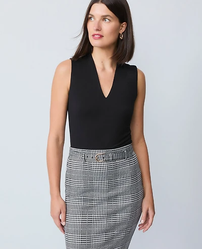 Ann Taylor Petite Sleeveless V-Neck Top Women's