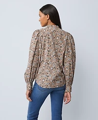 Ann Taylor Weekend Collection Floral Button Down Shirt Flower Pot Women's