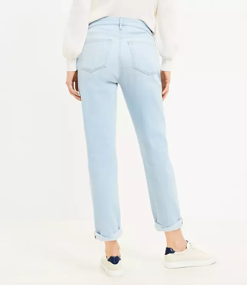 Curvy Destructed Girlfriend Jeans in Original Light Indigo Wash