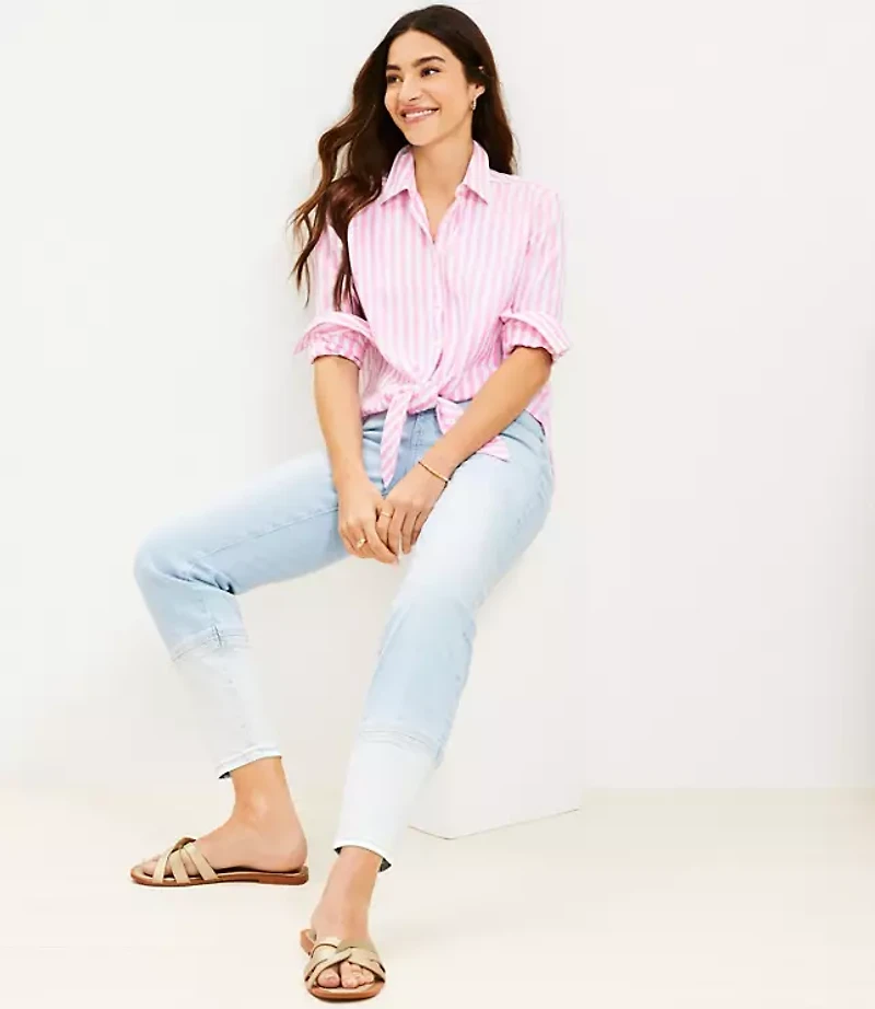 Petite Girlfriend Jeans Patched Light Indigo Wash