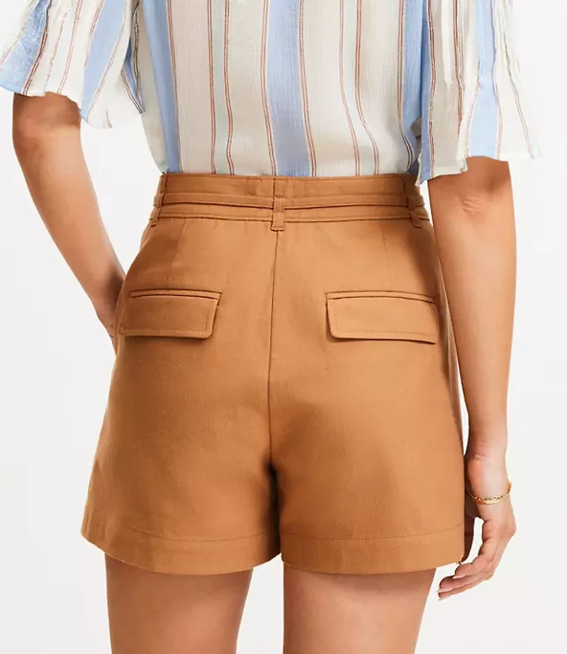Petite Belted Shorts in Twill