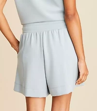 Lou & Grey Seamed Scubasoft Drawstring Shorts