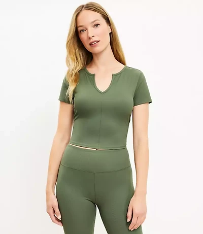 Lou & Grey Ribbed Softsculpt Split Neck Crop Top