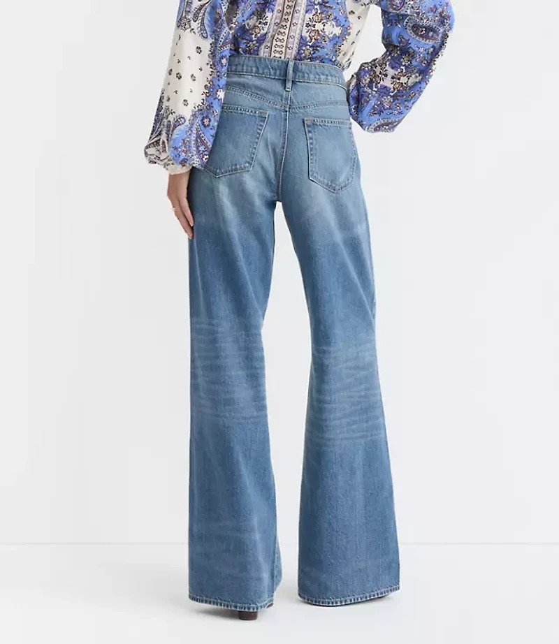 Mid Rise Wide Leg Jeans Classic Wash