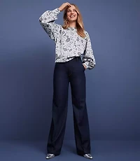 Snowflake Bloom Puff Sleeve Sweatshirt