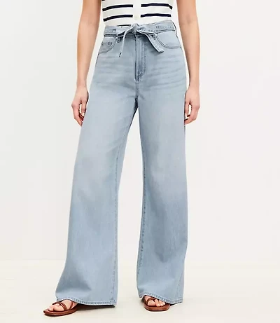 Curvy Palazzo Jeans in Light Wash