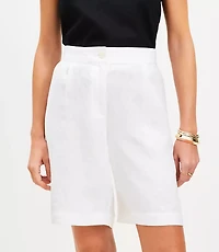 Petite Bermuda Shorts in Linen