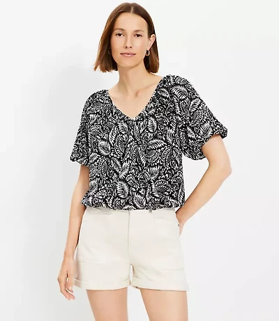 Palm Crinkle Bubble Hem Top