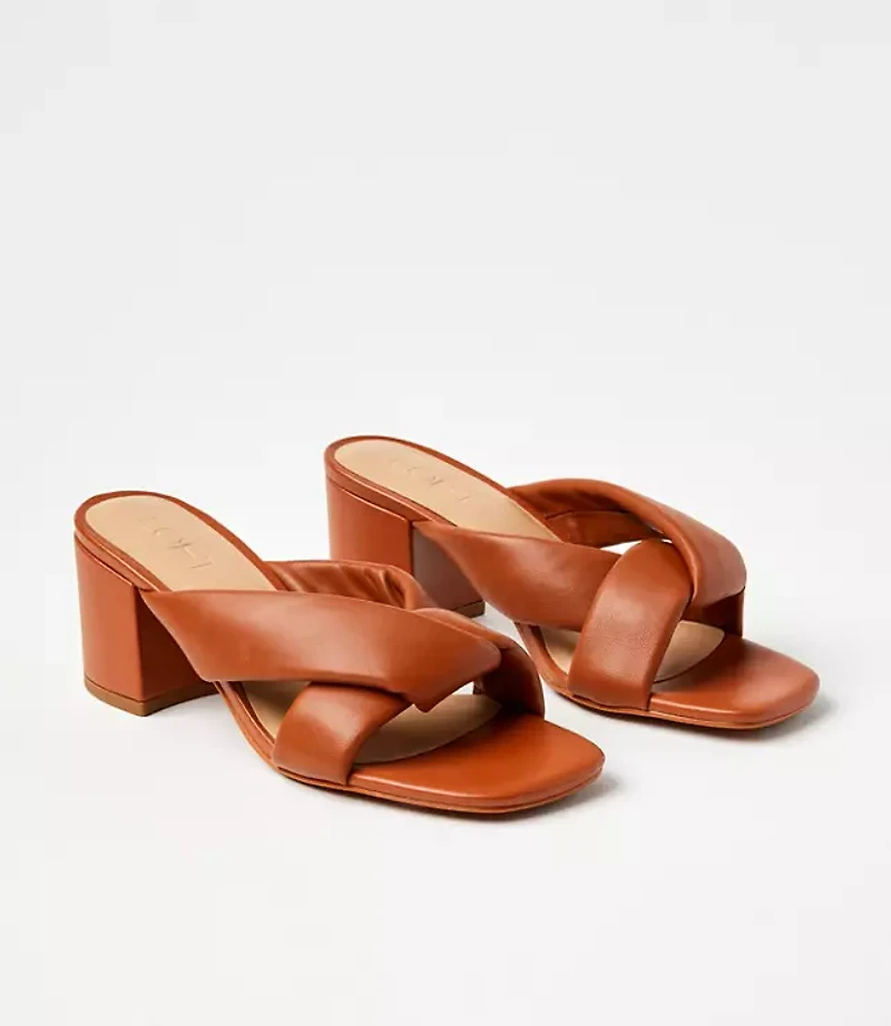 Puffed Twist Leather Mules