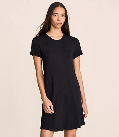 Lou & Grey Signaturesoft Mini Pocket Tee Dress