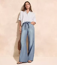 Palazzo Jeans in Light Wash