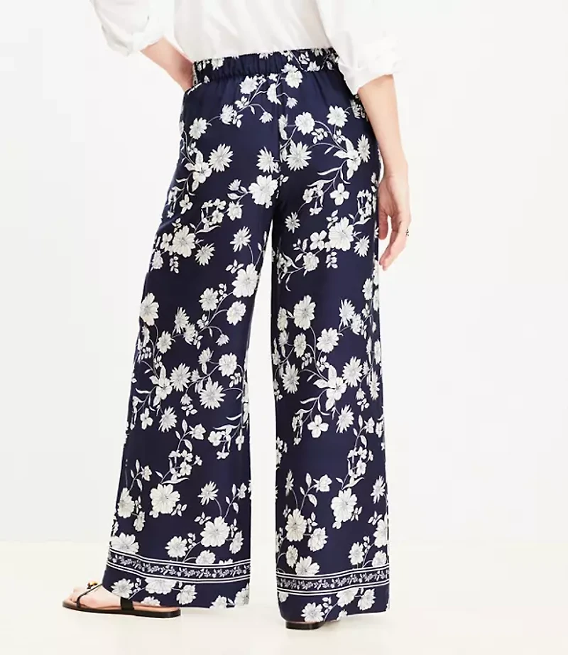 Tall Fluid Pull On Wide Leg Pants in Floral
