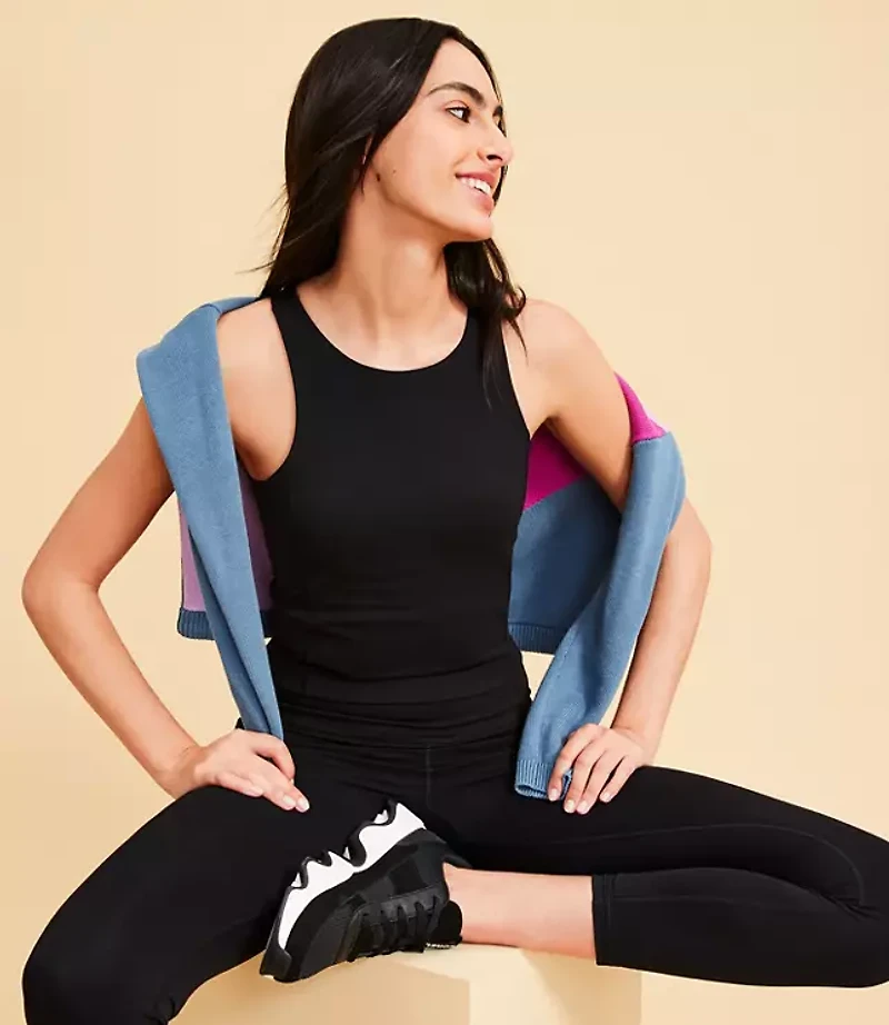 Lou & Grey Softsculpt Active Top