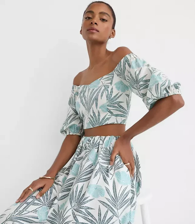 LOFT Beach Palm Poplin Puff Sleeve Crop Top