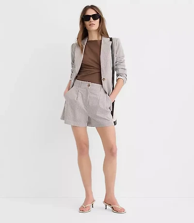 Petite Pleated Shorts Striped Seersucker