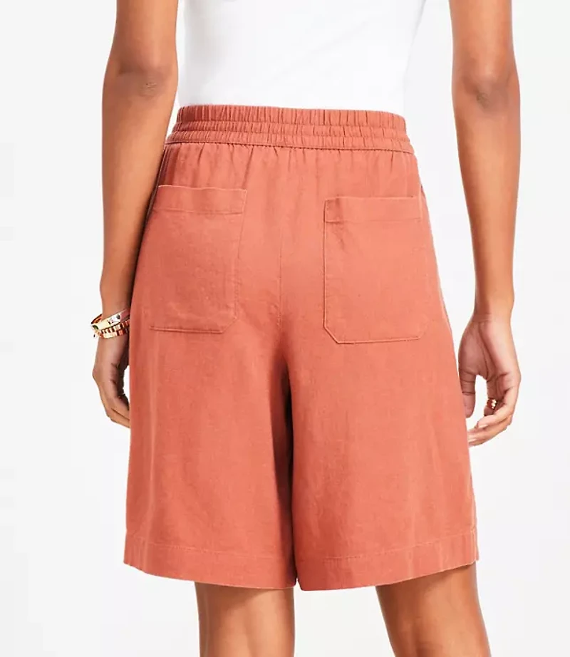 Petite Pull On Bermuda Shorts Linen Blend