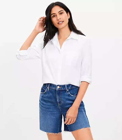 Petite Frayed Boyfriend Shorts in Authentic Vintage Mid Wash