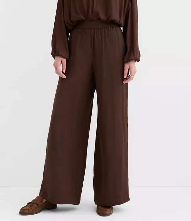 Petite Pull On Wide Leg Pants