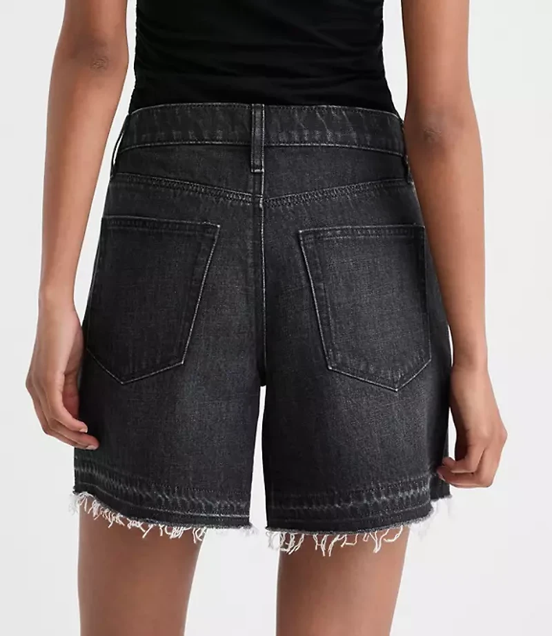 Rivete Petite Curvy Unpicked Boyfriend Shorts Noir Wash