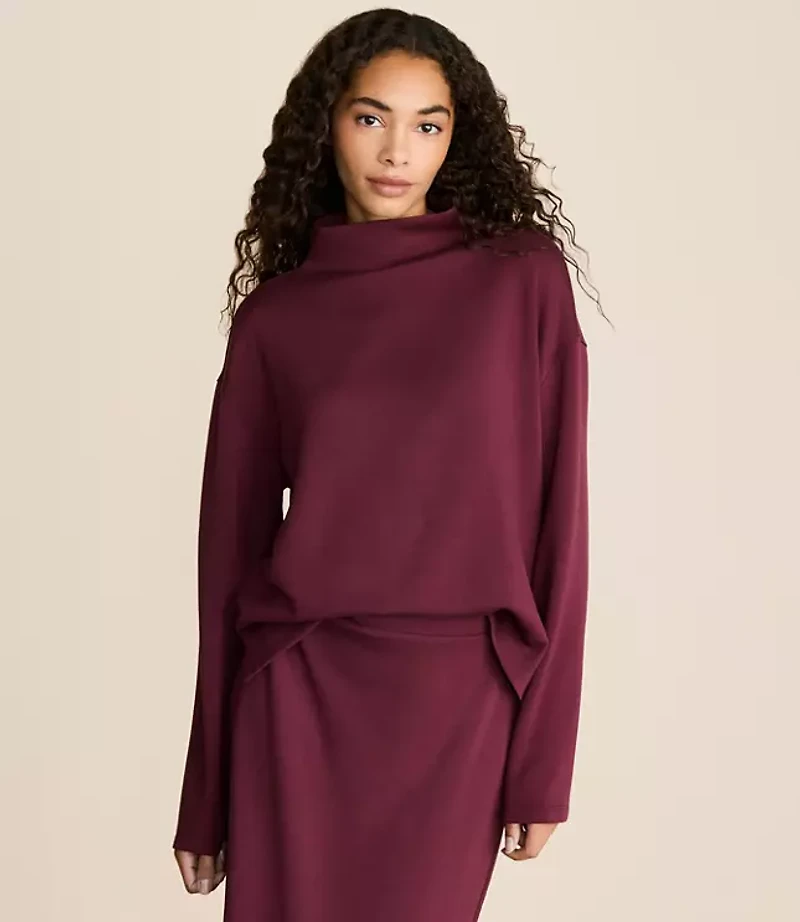 Lou & Grey Scubasoft Mock Neck Top