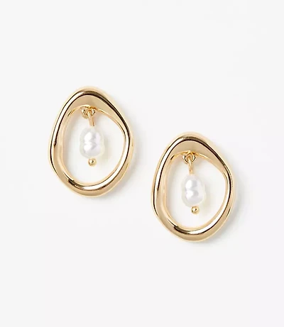 Pearlized Circle Stud Earrings