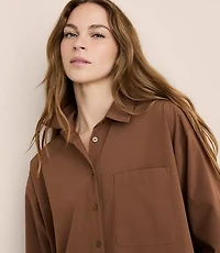 Lou & Grey Seersucker Wanderweave Oversized Pocket Shirt