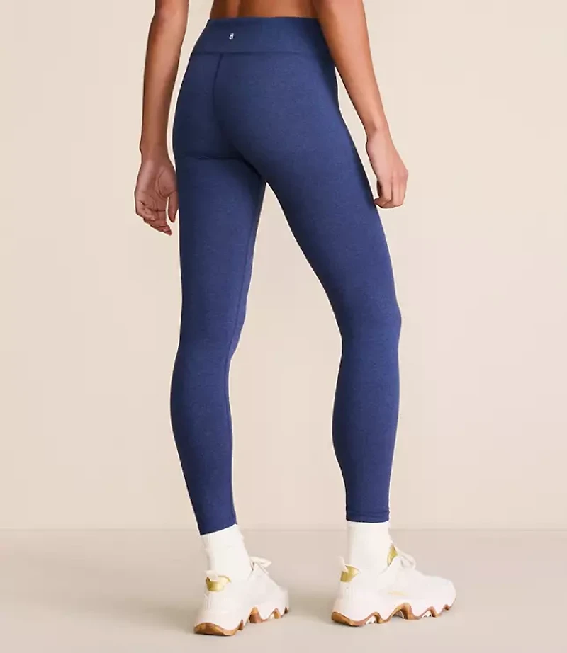 Lou & Grey Heathered Brushedsoft Pocket Leggings