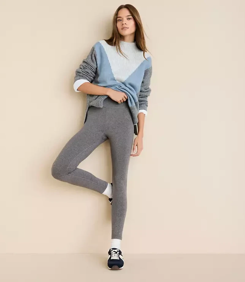 Lou & Grey Heathered Brushedsoft Pocket Leggings