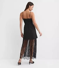 Petite Chantilly Lace Mixed Media Maxi Dress