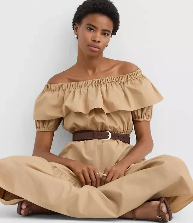 Loft Petite Garden Poplin Smocked Strappy Maxi Pocket Dress at Hamilton  Place in Chattanooga, TN