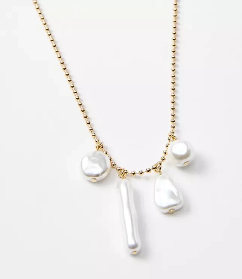 Pearlized Modern Pendant Necklace