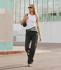 Rivete Short Cuffed High Rise Straight Jeans Noir Wash