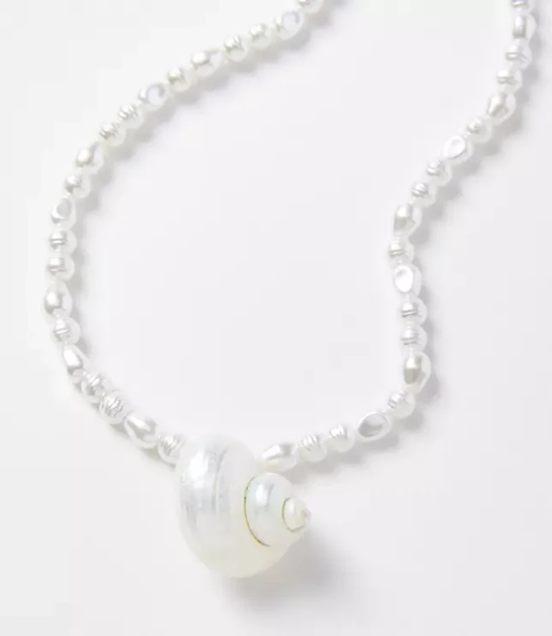 Pearlized Seashell Beaded Necklace