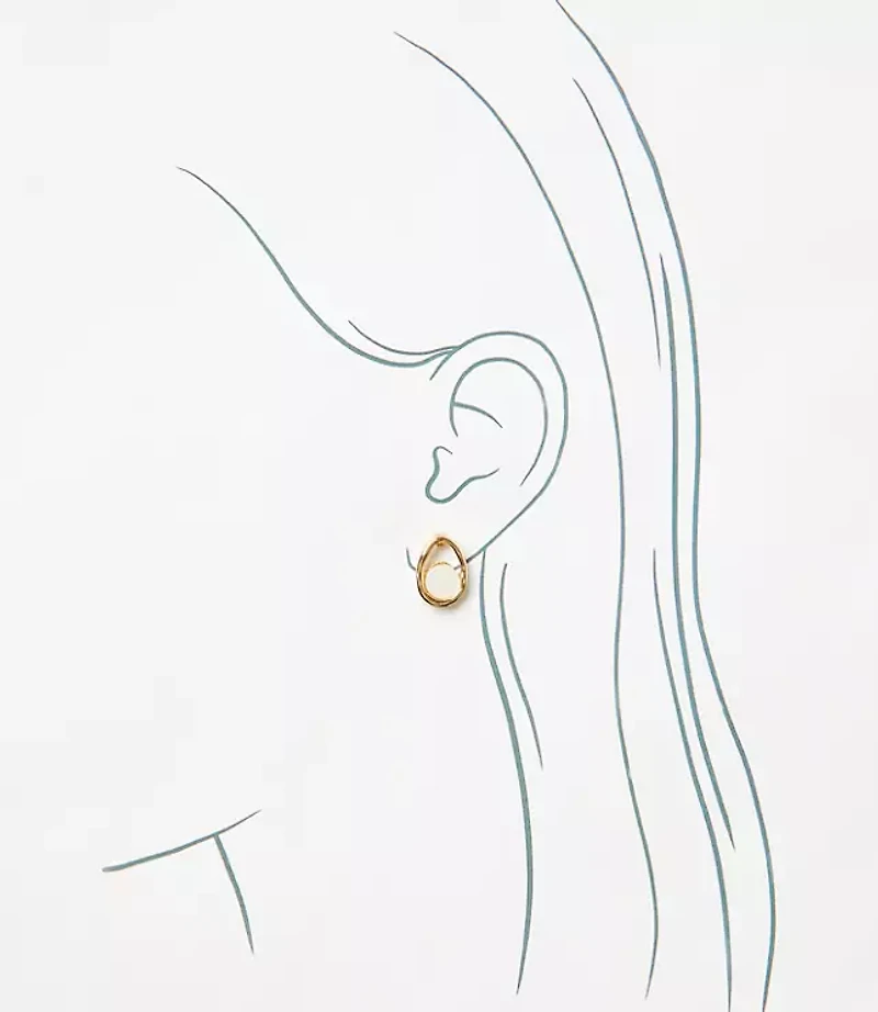 Mother Of Pearl Center Stud Earrings