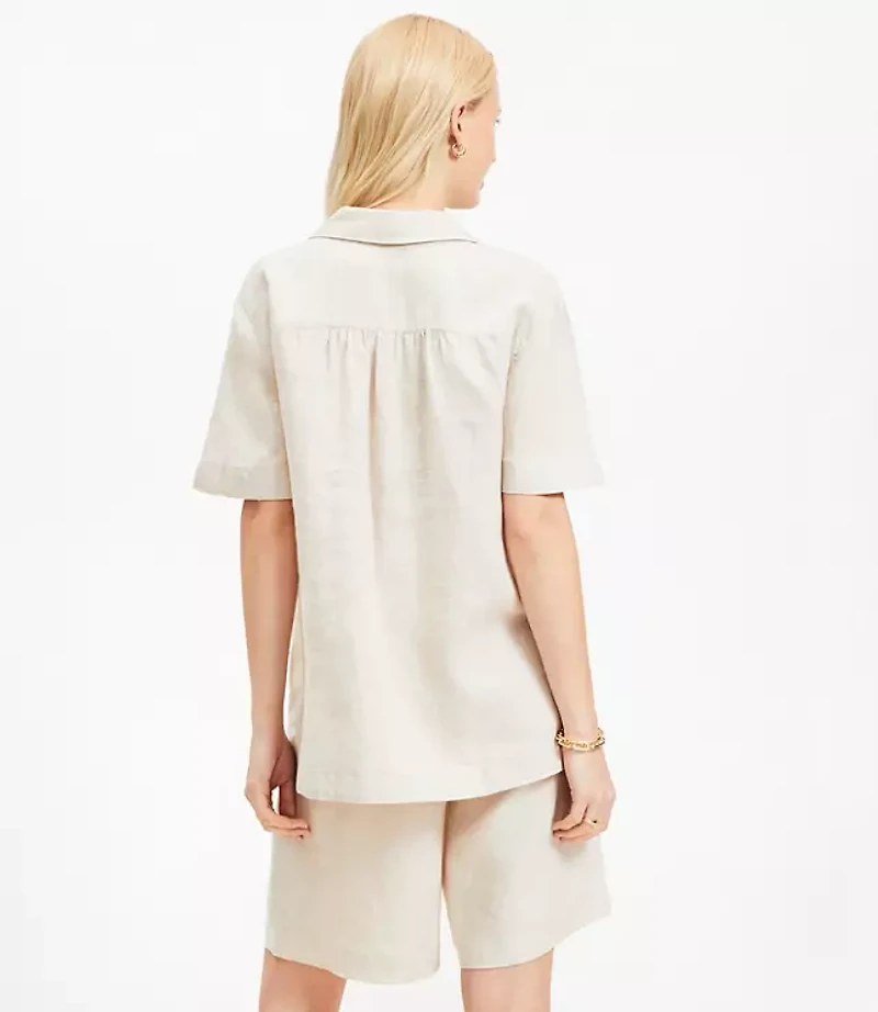 Petite Linen Collared V-Neck Top